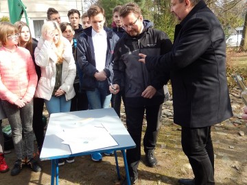 Uroczyste otwarcie obchodów 100lecia Województwa Łódzkiego - 100 drzew dla 100 szkół, archiwum ZPKWŁ 